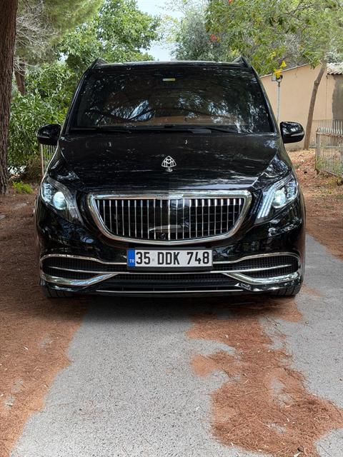 Mercedes-Benz Vito VIP önden görünüm